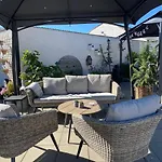Hune Motel